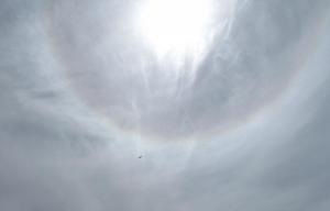 Sun halo with a Wedge Tail below